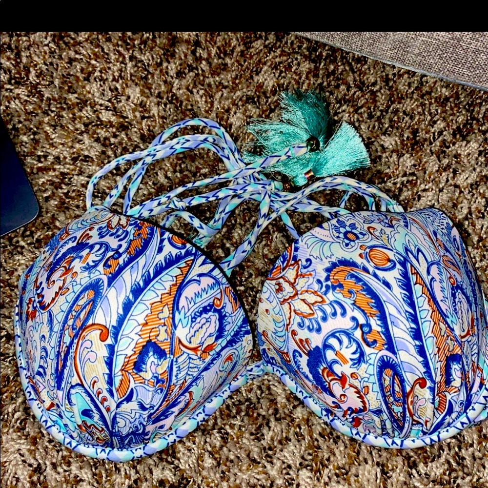2014 swim line push up Victoria’s Secret swim top